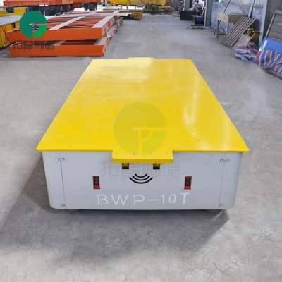 Industry steerable material transfer motor driven electric trackless transport trailer